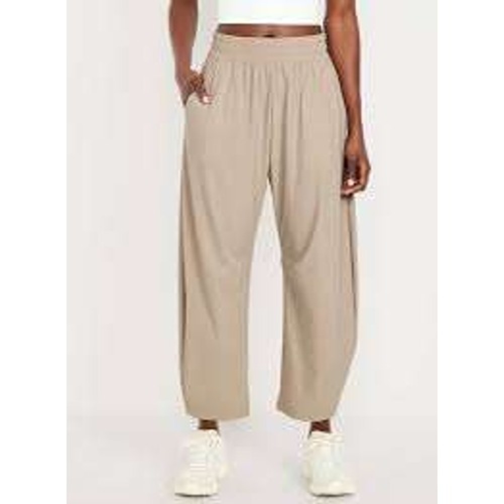 Old Navy L SleekTech Go-Dry Barrel Balloon Pants Khaki Tan High Rise Lightweight
